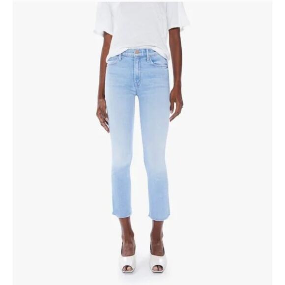 MOTHER The Mid Rise Dazzler Crop Fray Jeans Sunkissed 23